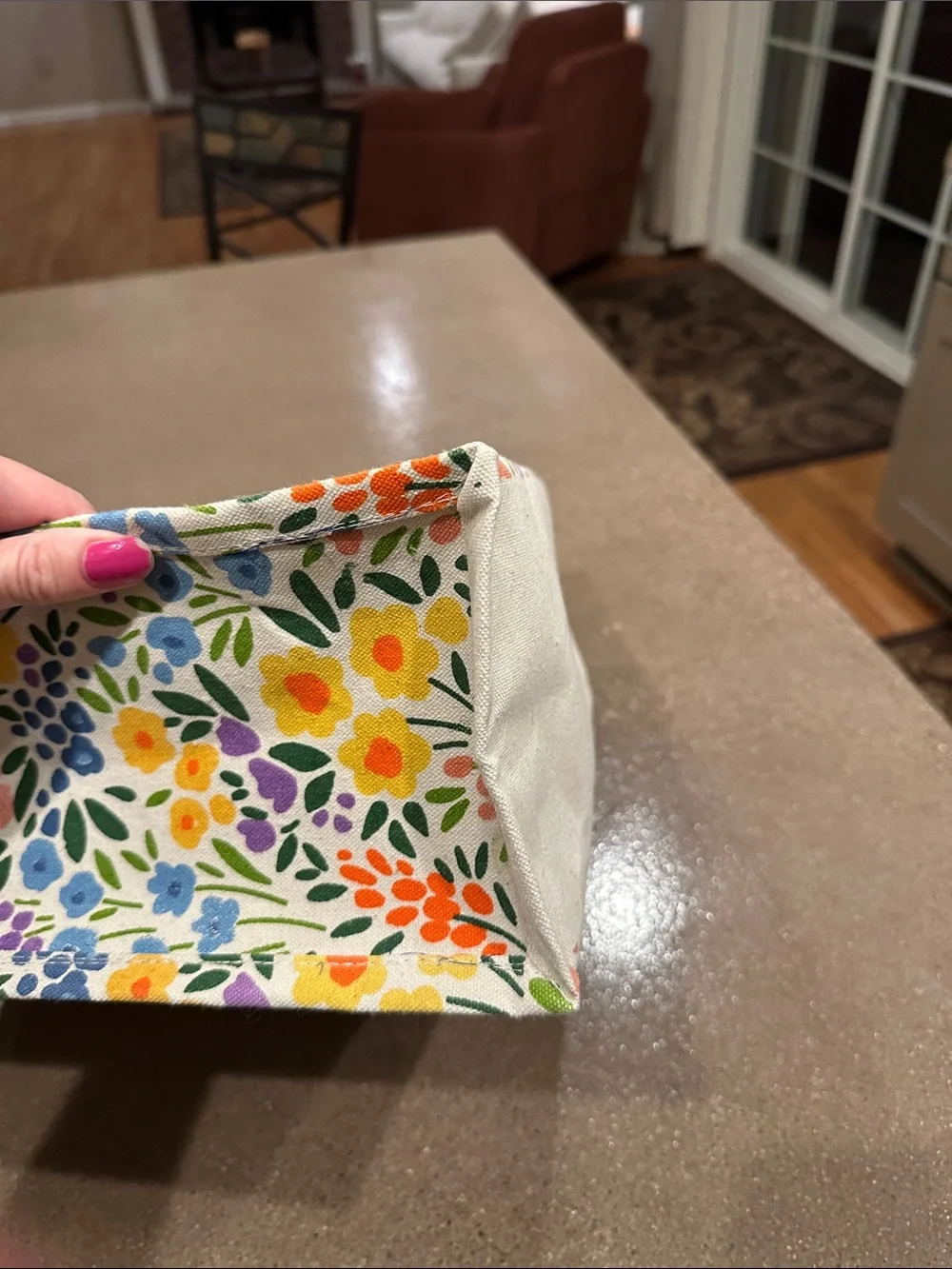 Eccolo Floral Canvas Tote Bag with Navy 'MOM' Text